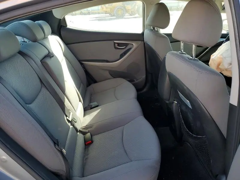 2013 HYUNDAI ELANTRA   