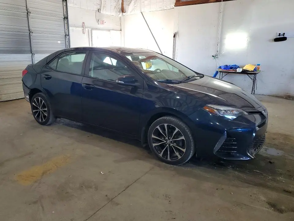 2018 TOYOTA COROLLA XSE  