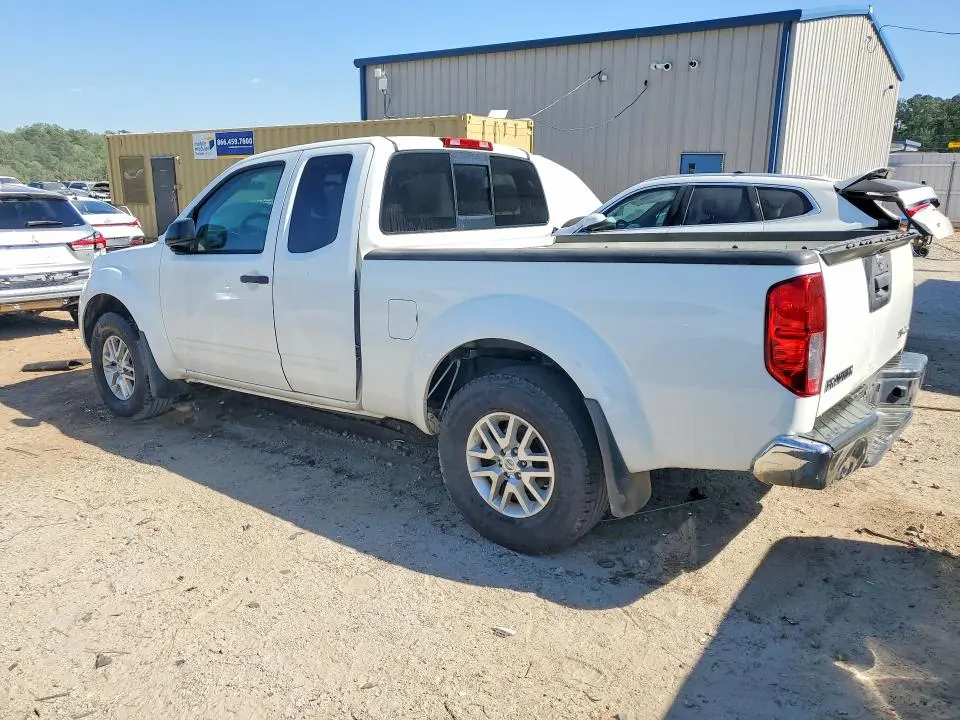 2019 NISSAN FRONTIER SV V6  