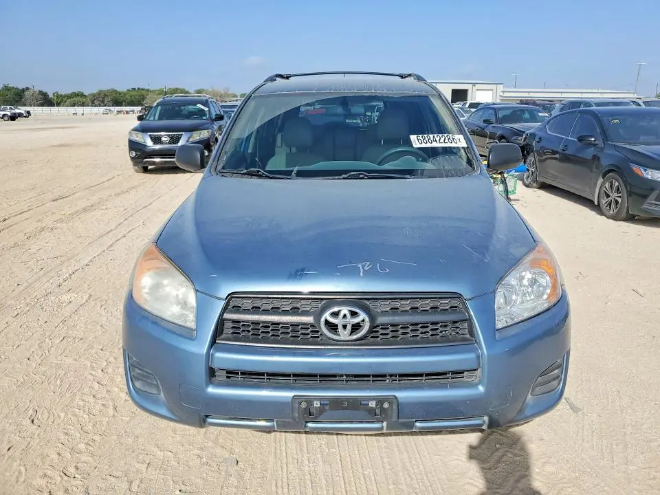 2011 TOYOTA RAV4 BASE  