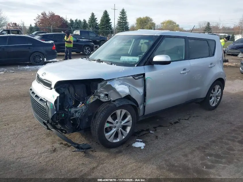 2015 KIA SOUL +