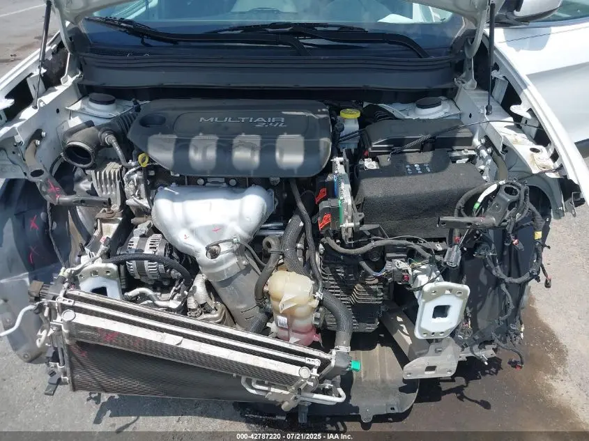 2019 JEEP CHEROKEE LATITUDE FWD