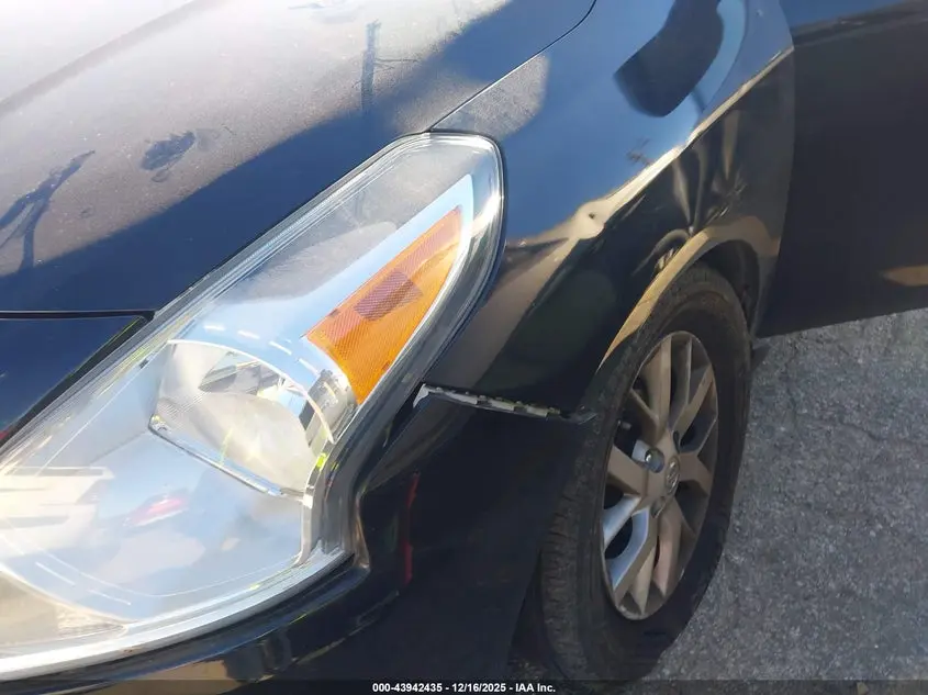 2016 NISSAN VERSA 1.6 SV