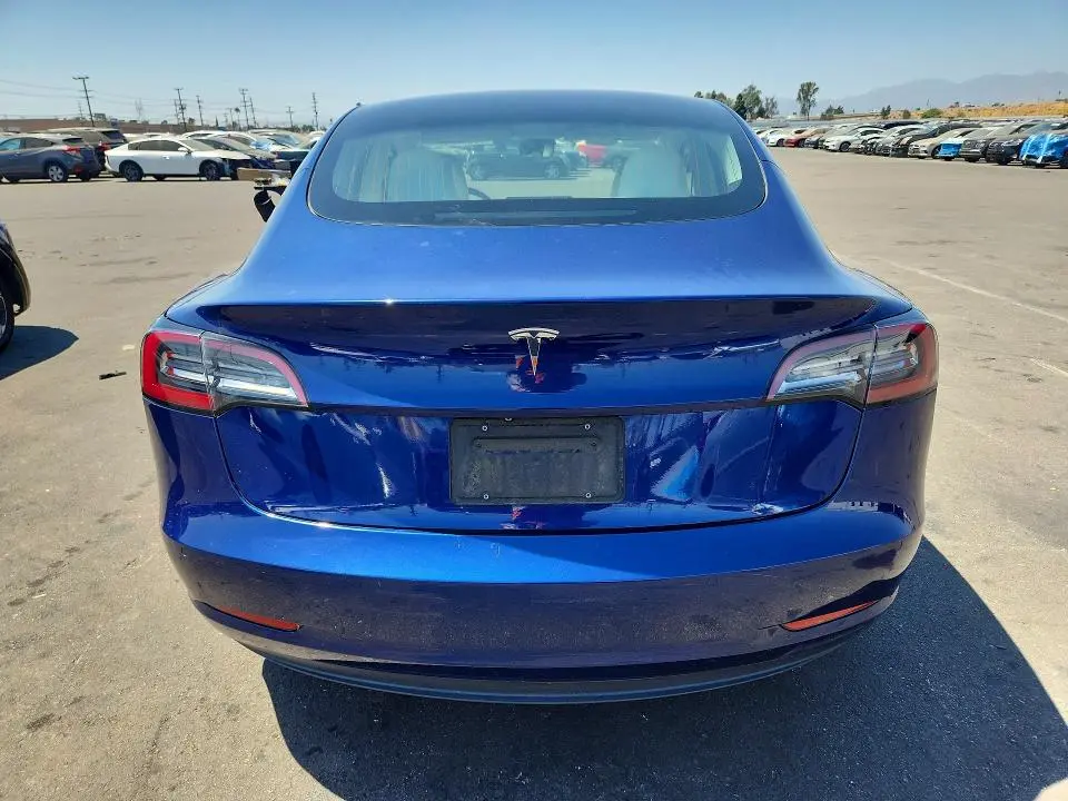 2020 TESLA MODEL 3   