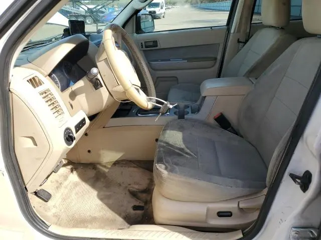 2010 FORD ESCAPE XLT  