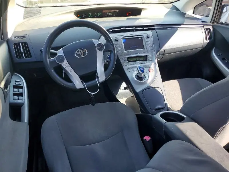 2013 TOYOTA PRIUS   