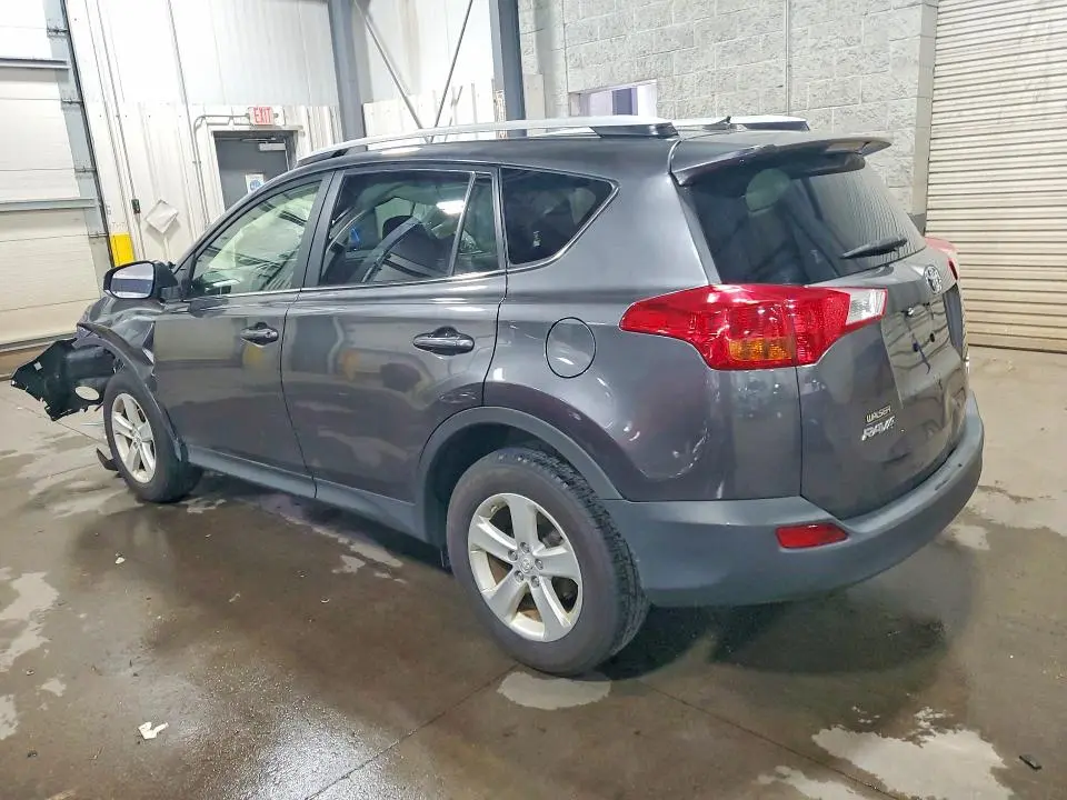 2014 TOYOTA RAV4 XLE  