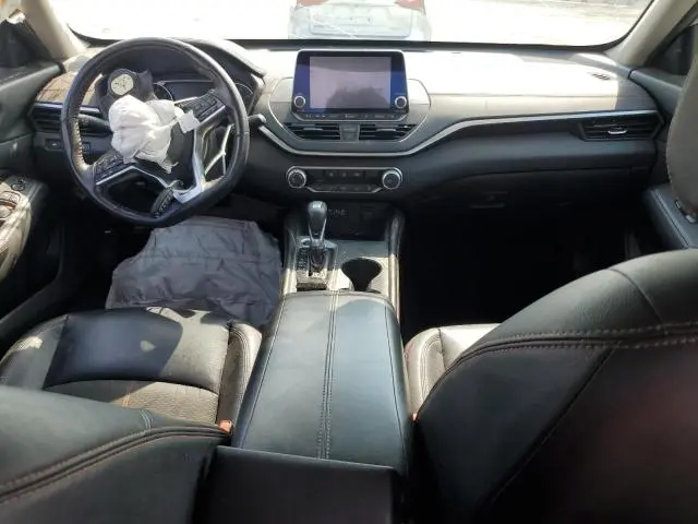 2021 NISSAN ALTIMA SR  