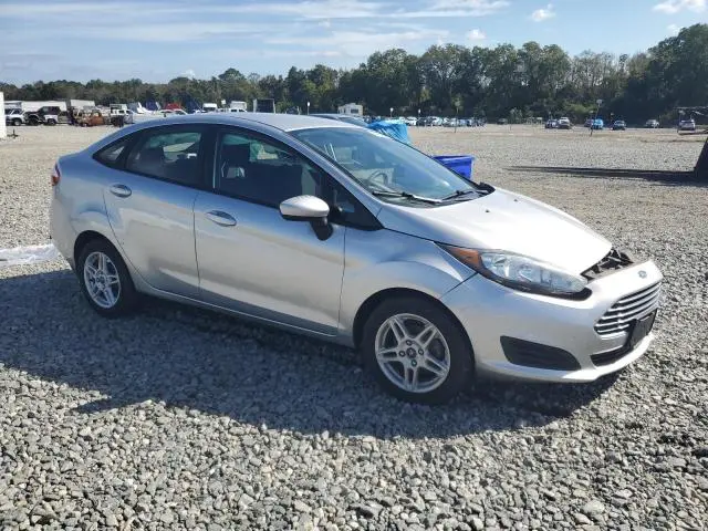 2017 FORD FIESTA SE  