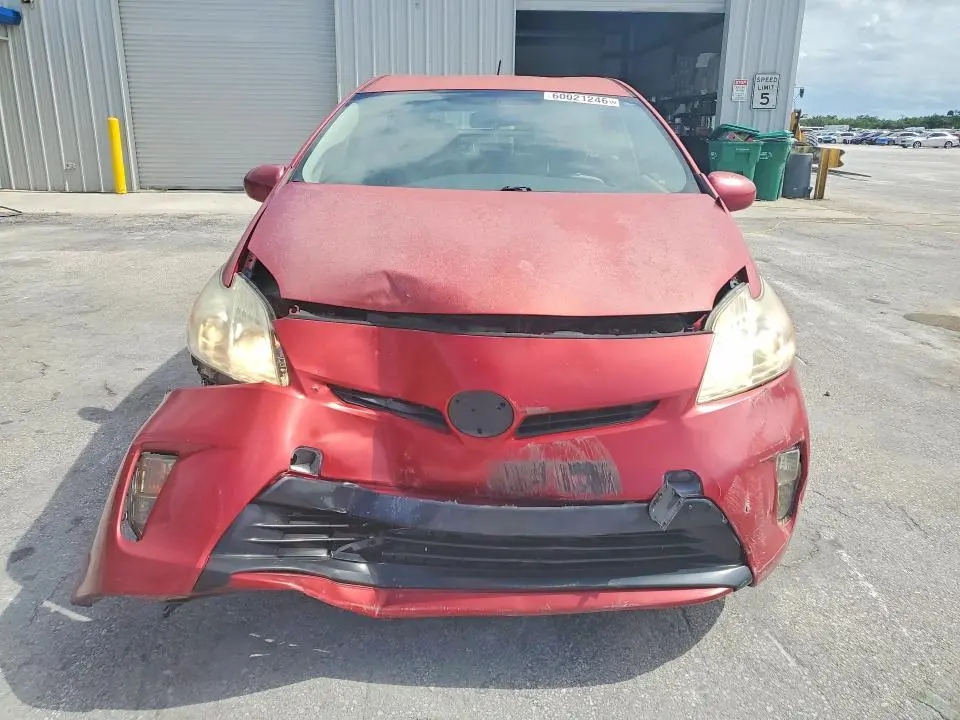 2013 TOYOTA PRIUS TWO  