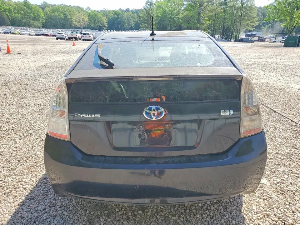 2011 TOYOTA PRIUS THREE  