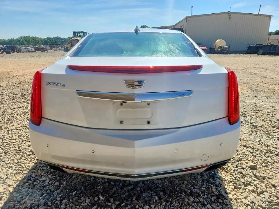 2016 CADILLAC XTS LUXURY COLLECTION  