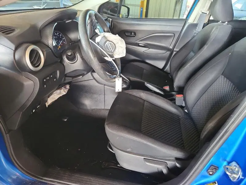 2021 NISSAN VERSA S  
