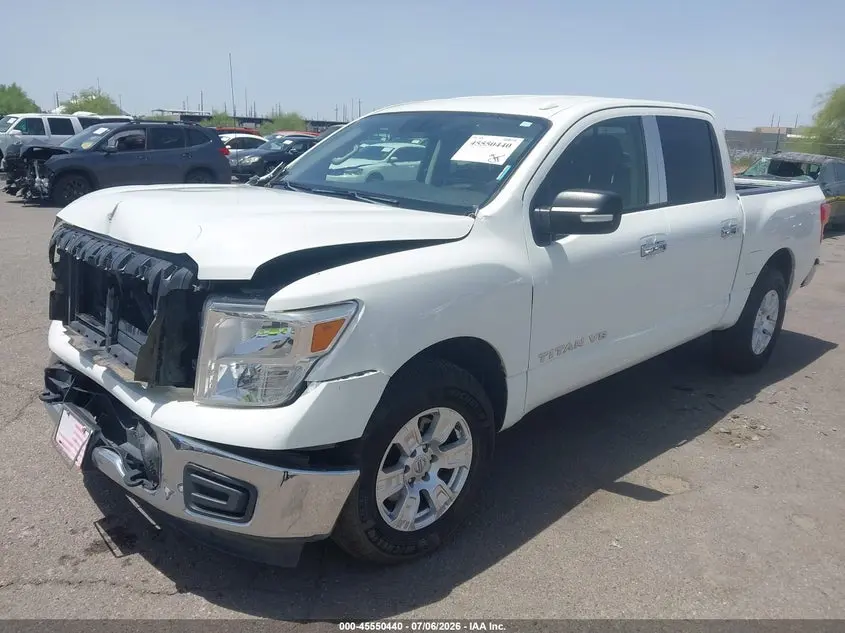 2018 NISSAN TITAN SV