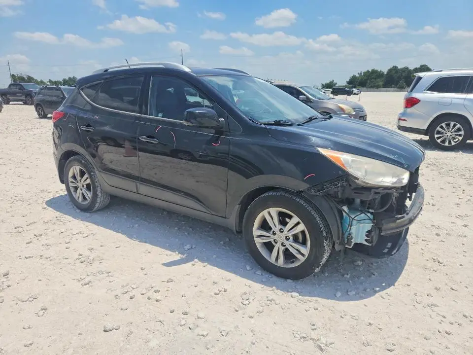 2011 HYUNDAI TUCSON GLS  