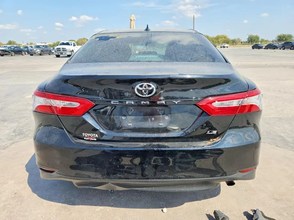 2020 TOYOTA CAMRY LE  