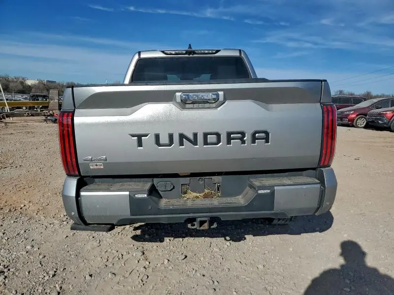 2023 TOYOTA TUNDRA CREWMAX LIMITED  