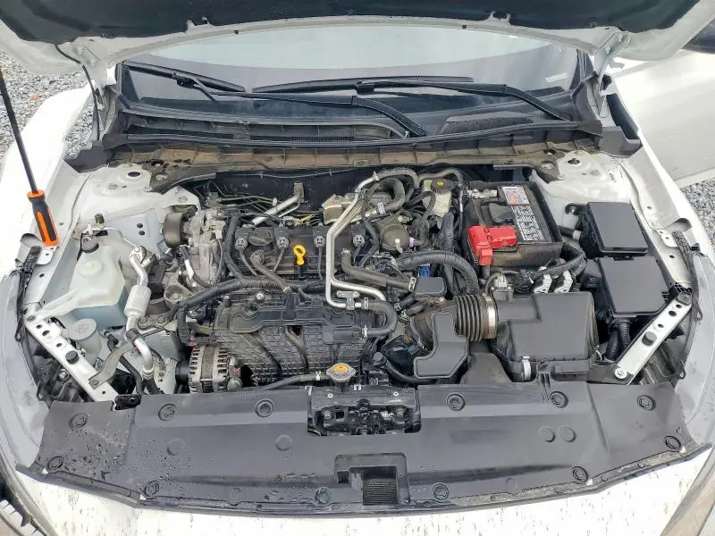 2024 NISSAN ALTIMA SR  