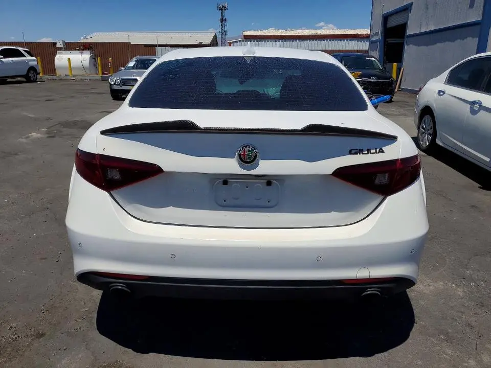 2020 ALFA ROMEO GIULIA   
