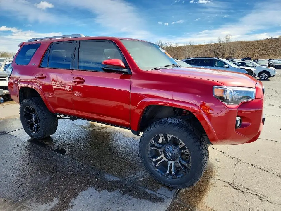 2016 TOYOTA 4RUNNER SR5  