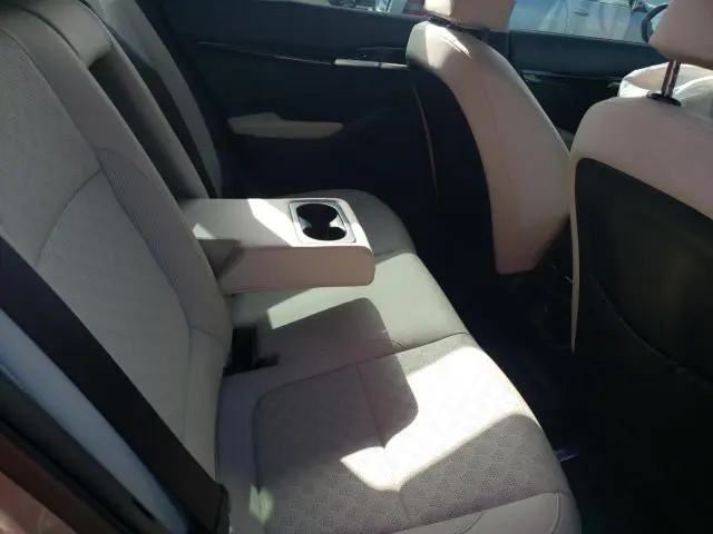 2022 KIA SELTOS EX  