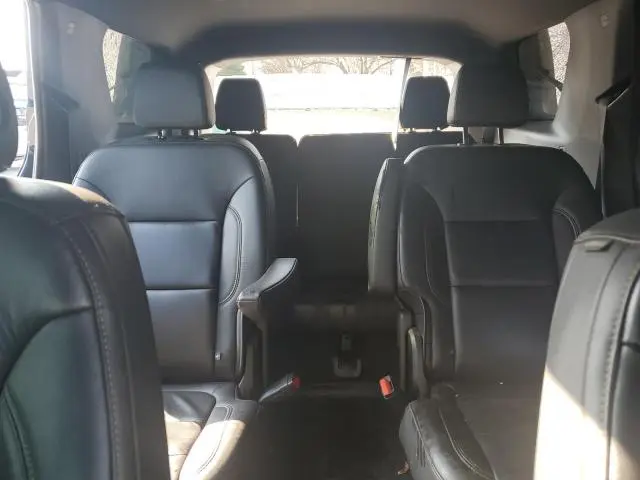 2023 CHEVROLET TRAVERSE LT  