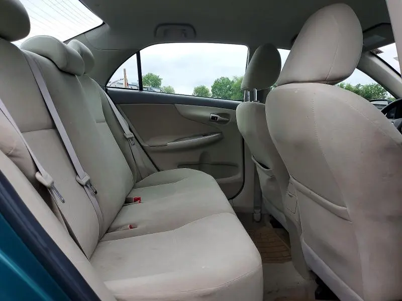 2010 TOYOTA COROLLA LE  