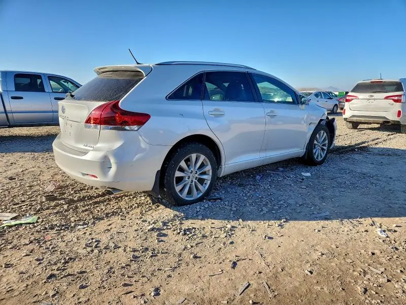 2015 TOYOTA VENZA LE  