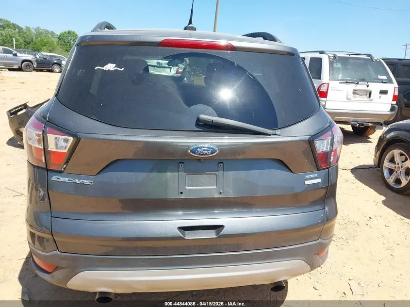 2018 FORD ESCAPE SEL