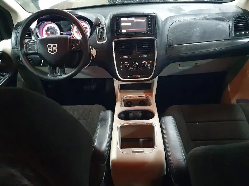 2013 DODGE GRAND CARAVAN SXT  