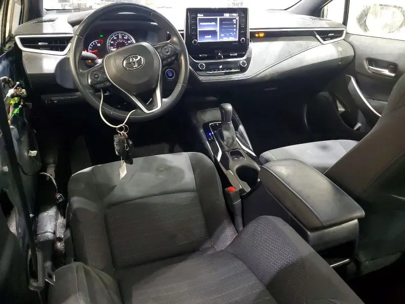 2021 TOYOTA COROLLA SE  