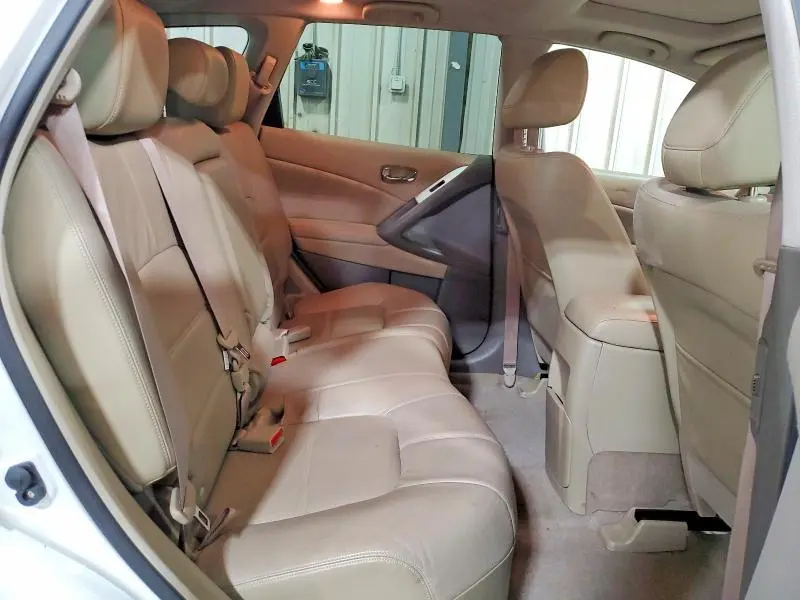 2013 NISSAN MURANO S  