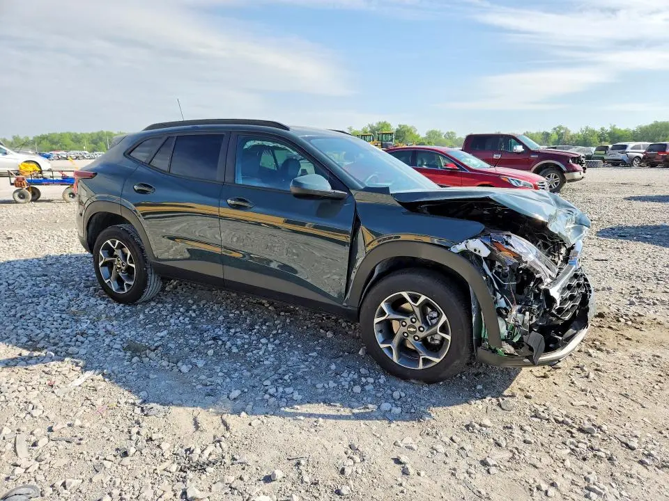 2025 CHEVROLET TRAX 1LT  