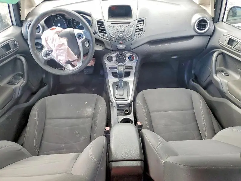 2017 FORD FIESTA SE  