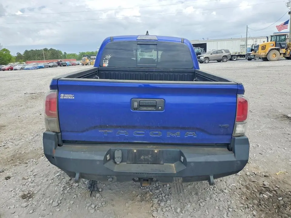 2022 TOYOTA TACOMA TRD SPORT  