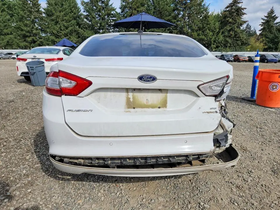 2016 FORD FUSION SE HYBRID  