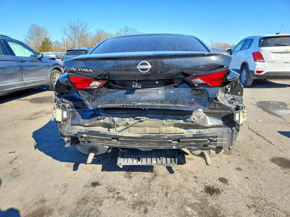 2024 NISSAN ALTIMA S  