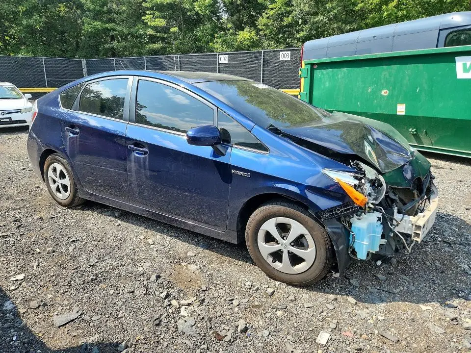 2012 TOYOTA PRIUS THREE  
