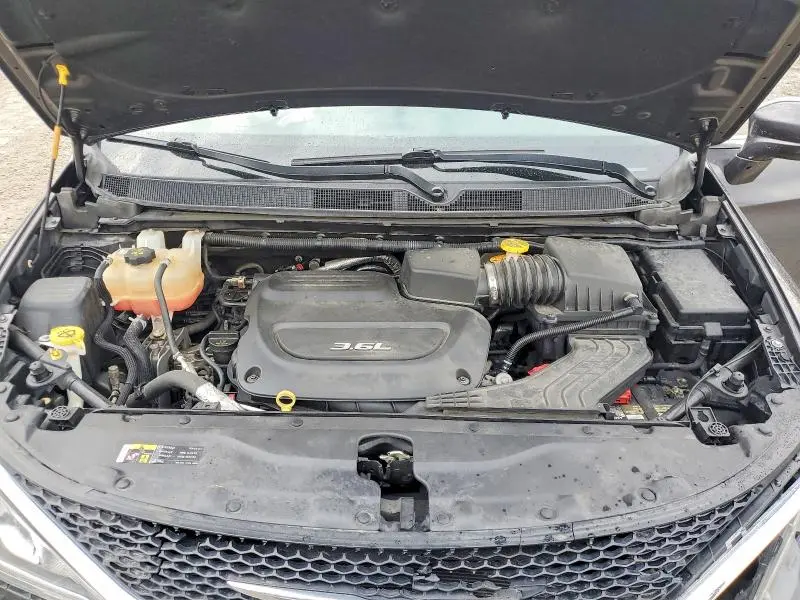 2017 CHRYSLER PACIFICA TOURING L  