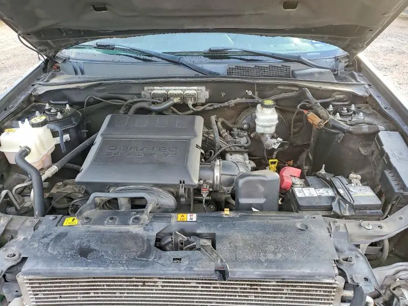 2011 FORD ESCAPE LIMITED  