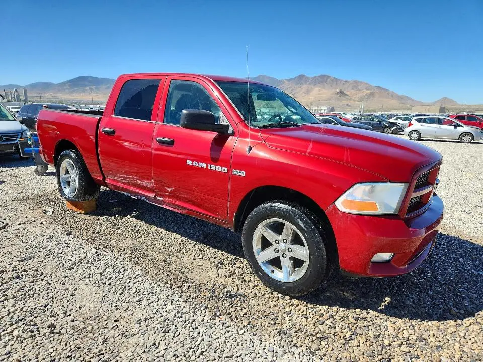 2012 DODGE RAM 1500 ST  