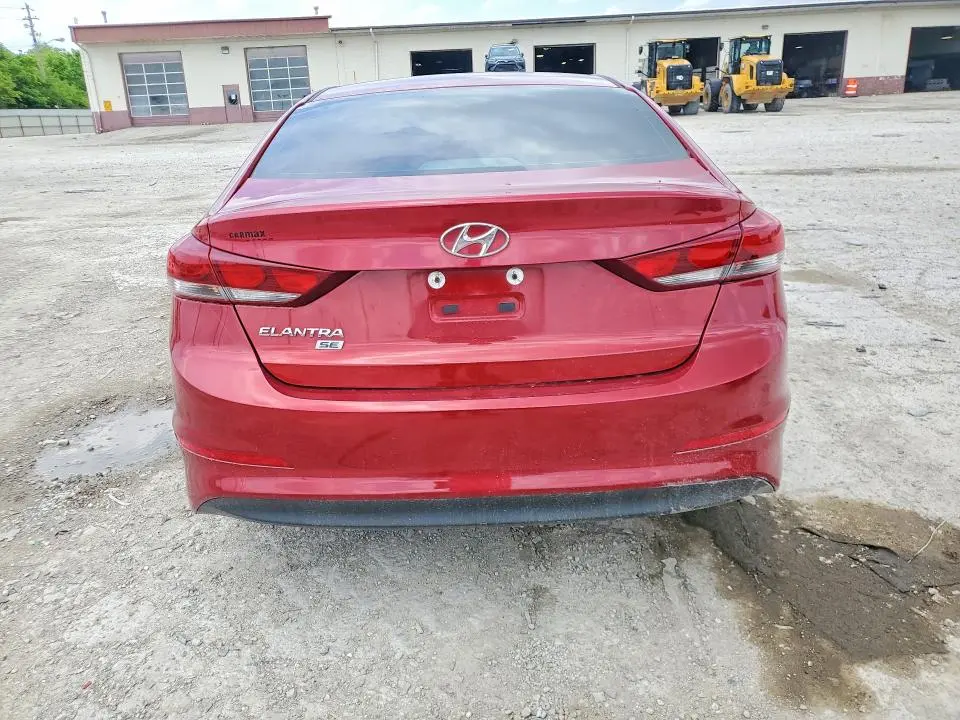 2018 HYUNDAI ELANTRA SE  