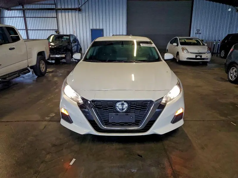 2019 NISSAN ALTIMA S  