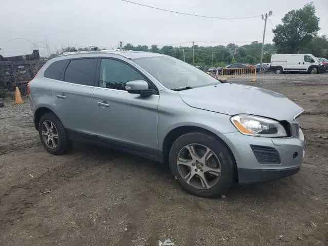 2013 VOLVO XC60 T6  