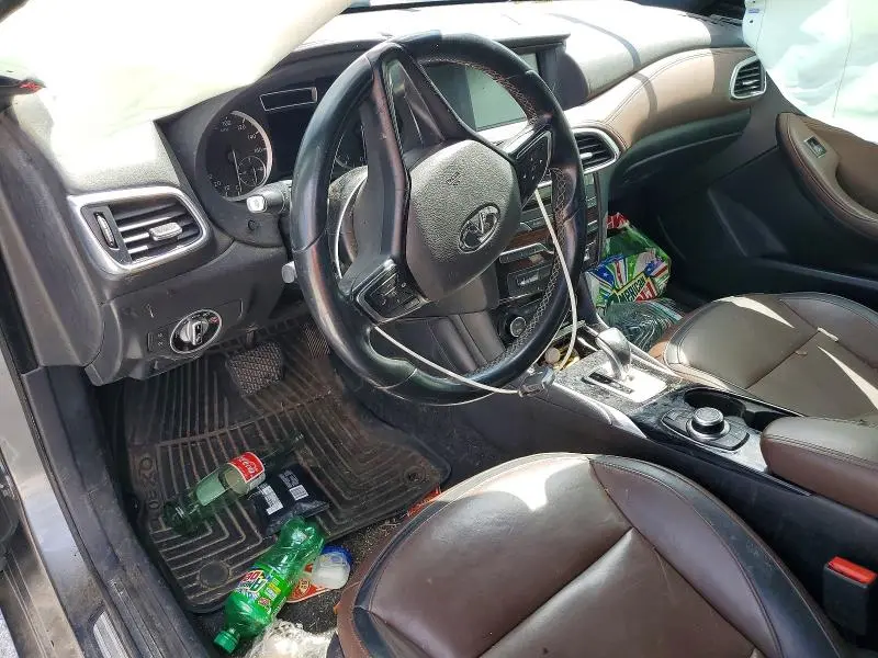 2017 INFINITI QX30 PREMIUM  