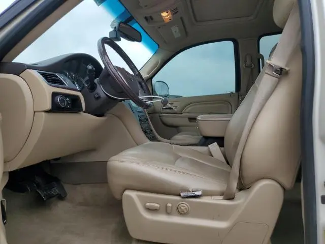 2013 CADILLAC ESCALADE PREMIUM  