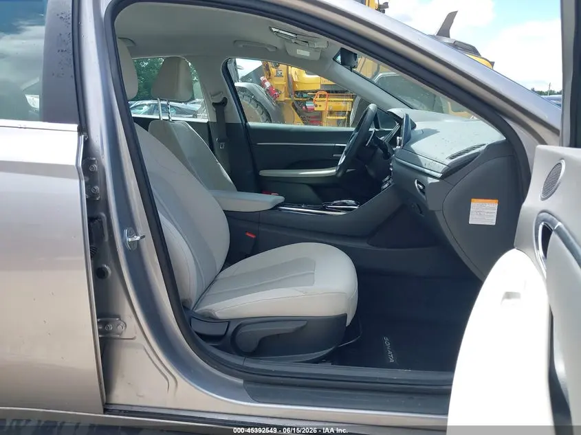 2021 HYUNDAI SONATA BLUE