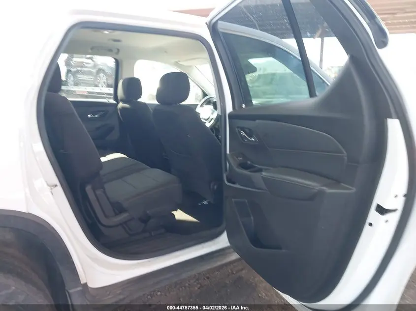 2019 CHEVROLET TRAVERSE LS