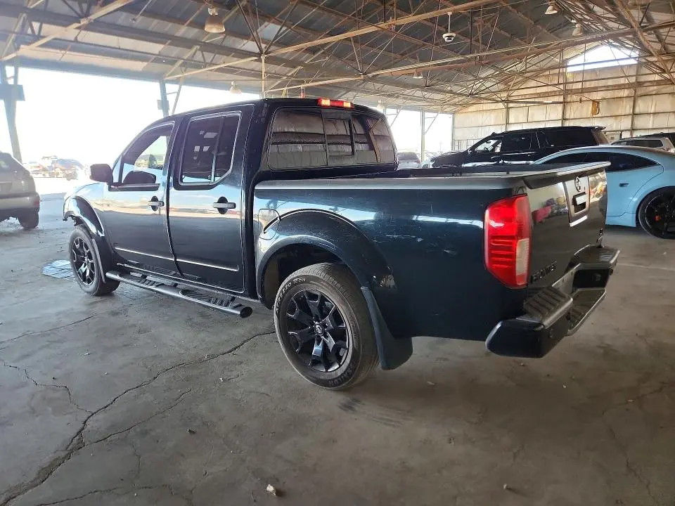 2018 NISSAN FRONTIER SV  