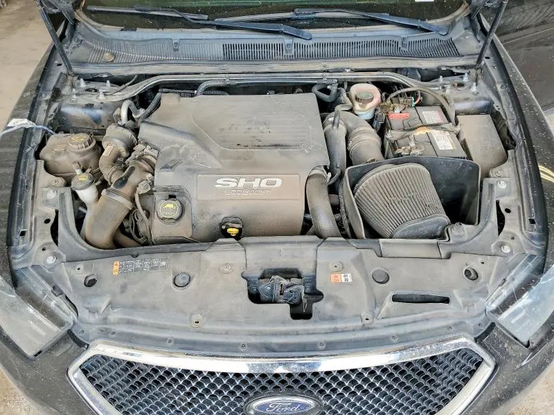 2016 FORD TAURUS SHO  